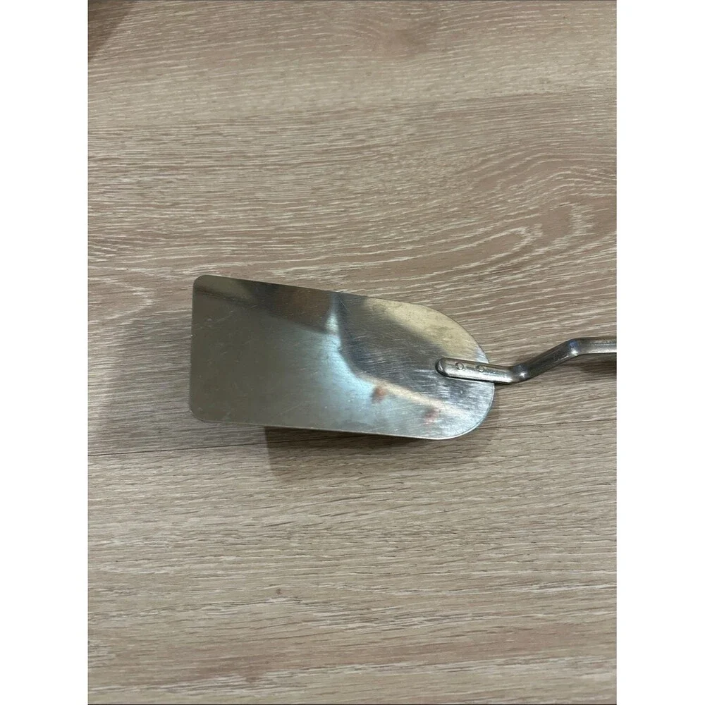 Duncan Hines Stainless Steel 6in Turner Spatula Wooden Handle